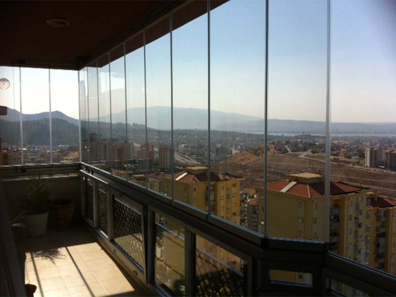 Isıcamlı Sürme Cambalkon Sistemleri