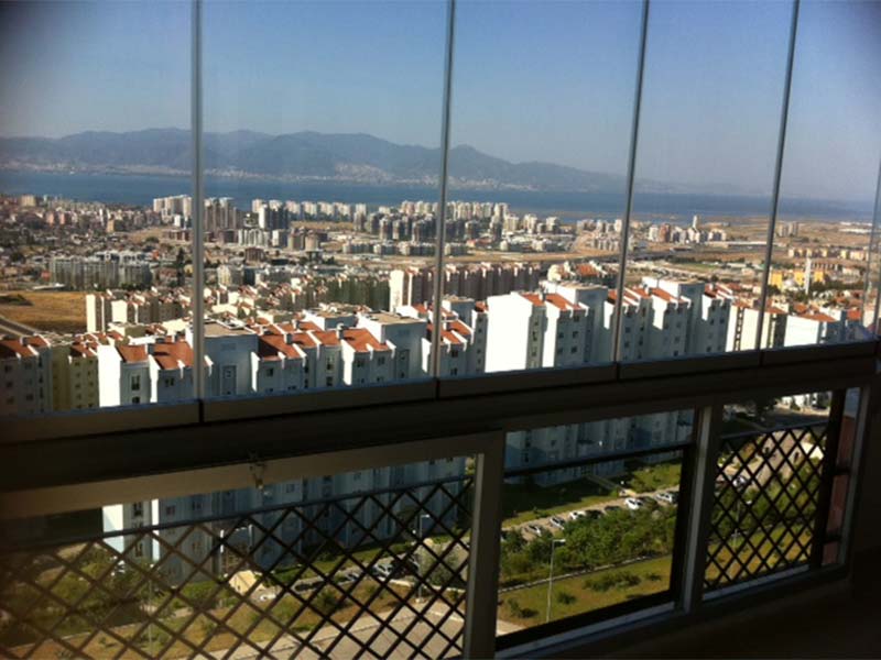 Isıcamlı Sürme Cambalkon Sistemleri