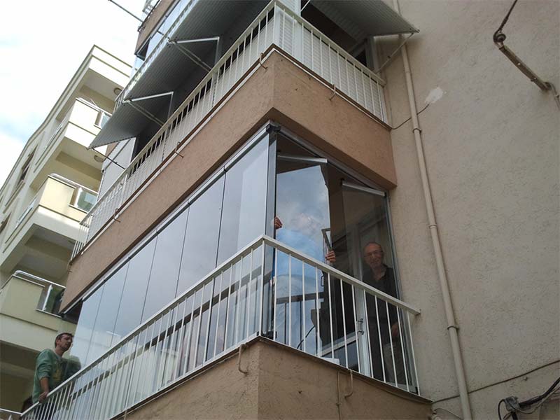 Cam Balkon Perde Modelleri