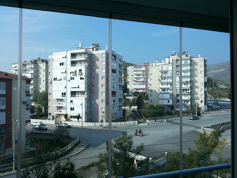 Consensus Katlanır Cam Balkon Sistemleri