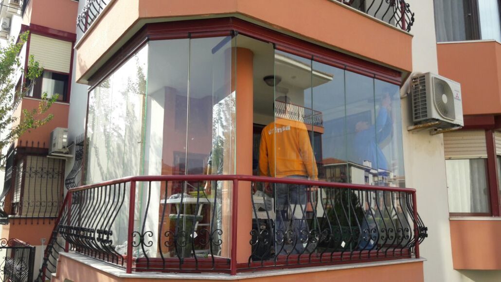 Cam balkon fiyatları İzmir