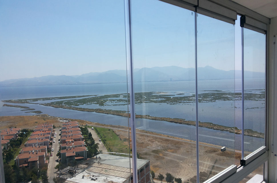 Isıcamlı Katlanır Cambalkon Sistemleri